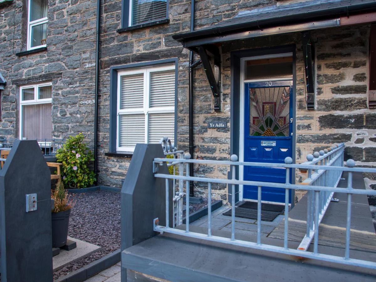 Yr Adfa The Retreat Villa Blaenau Ffestiniog Exterior photo